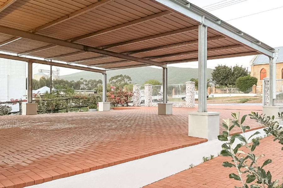 4 Bedroom Property for Sale in Koringberg Western Cape